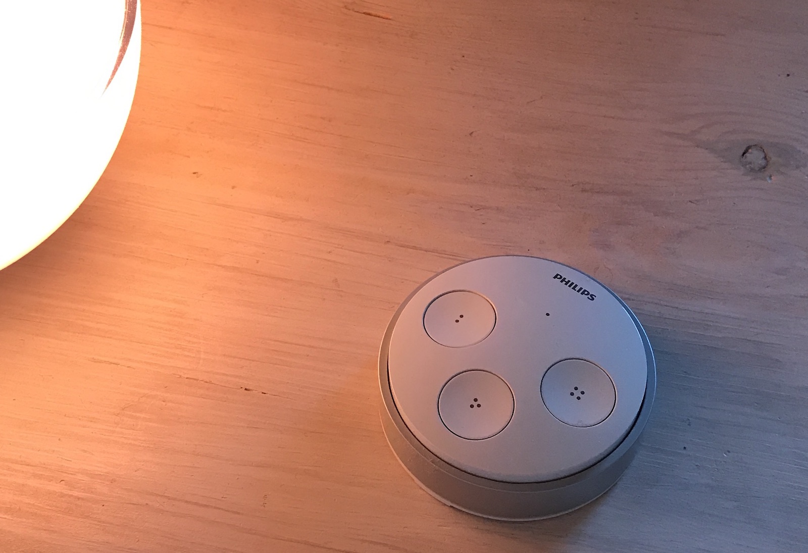 Hue tap, wireless four-button light switch