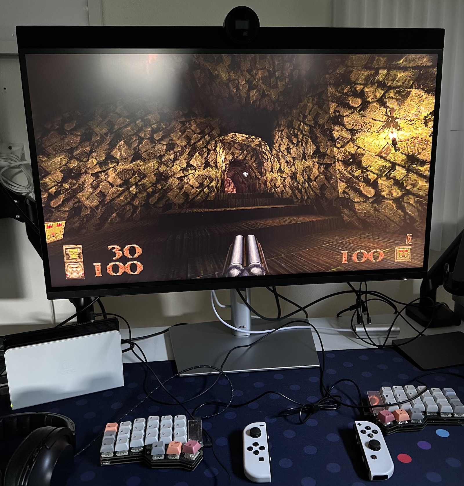 Quake running on the Dell U3224KB